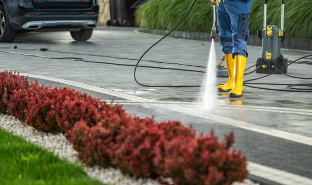 Best Sidewalk and Walkway Cleaning  in Hunters Creek Village, TX